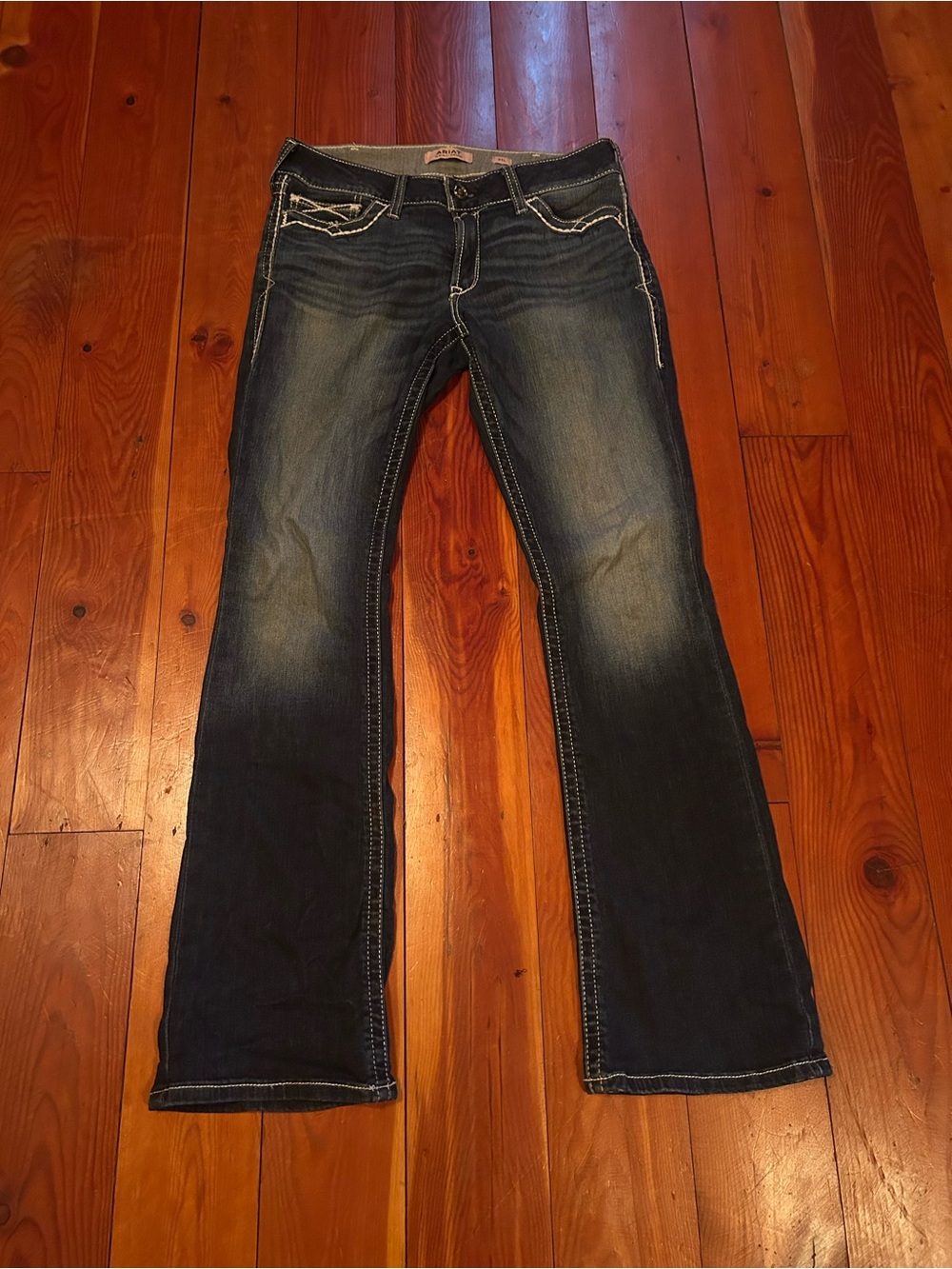 Ariat 31L Dark Blue Bootcut Jeans with Contrast Stitching
